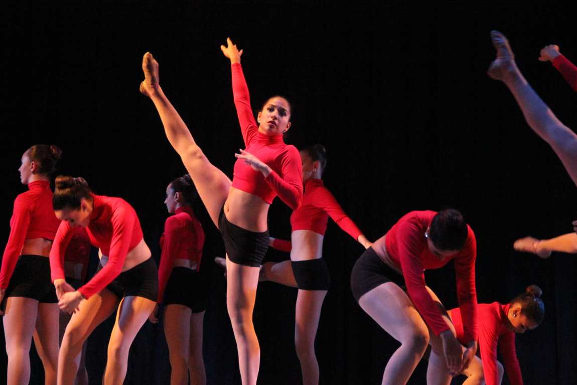 Senior Gablettes Take Final Bow
