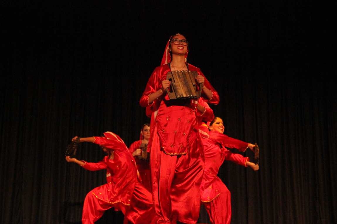 Senior Gablettes Take Final Bow