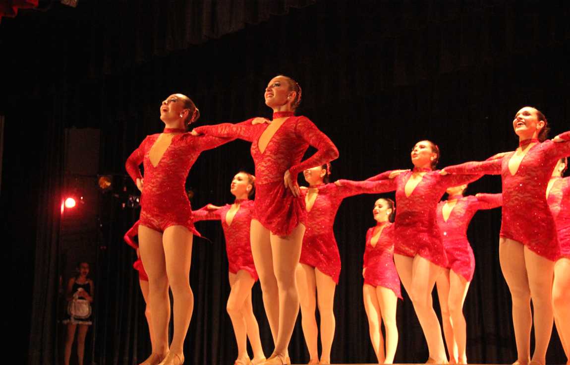 Senior Gablettes Take Final Bow
