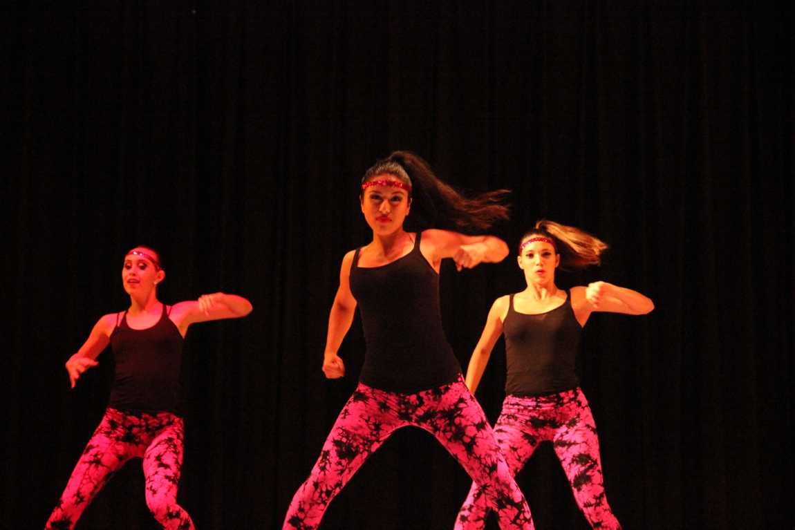 Senior Gablettes Take Final Bow