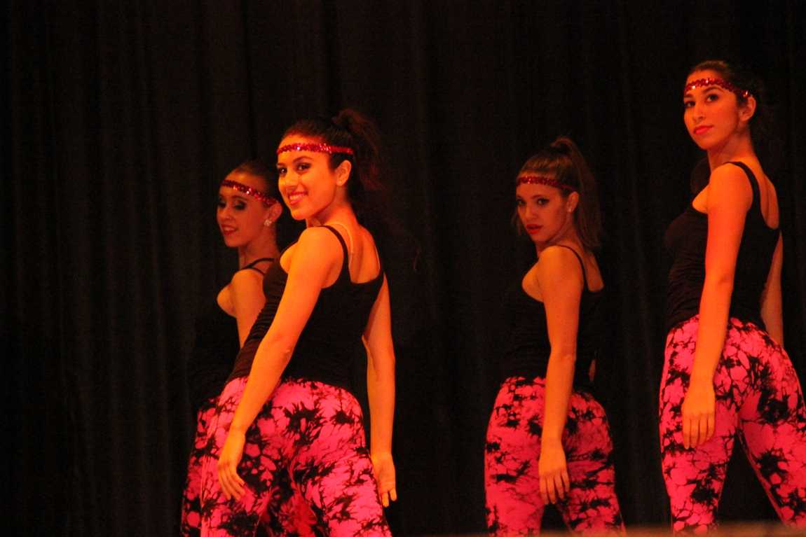Senior Gablettes Take Final Bow
