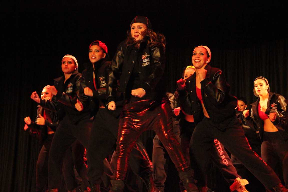 Senior Gablettes Take Final Bow