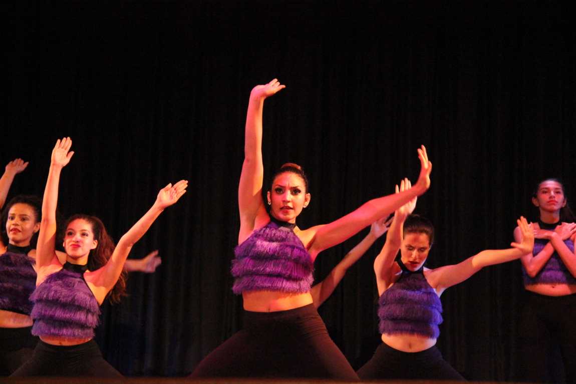 Senior Gablettes Take Final Bow
