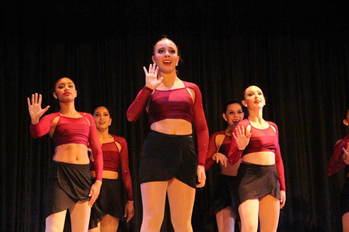 Senior Gablettes Take Final Bow