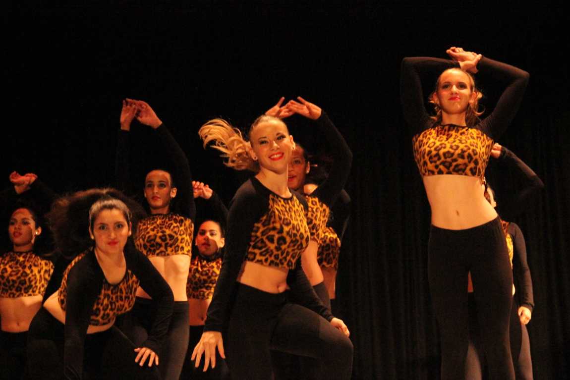 Senior Gablettes Take Final Bow