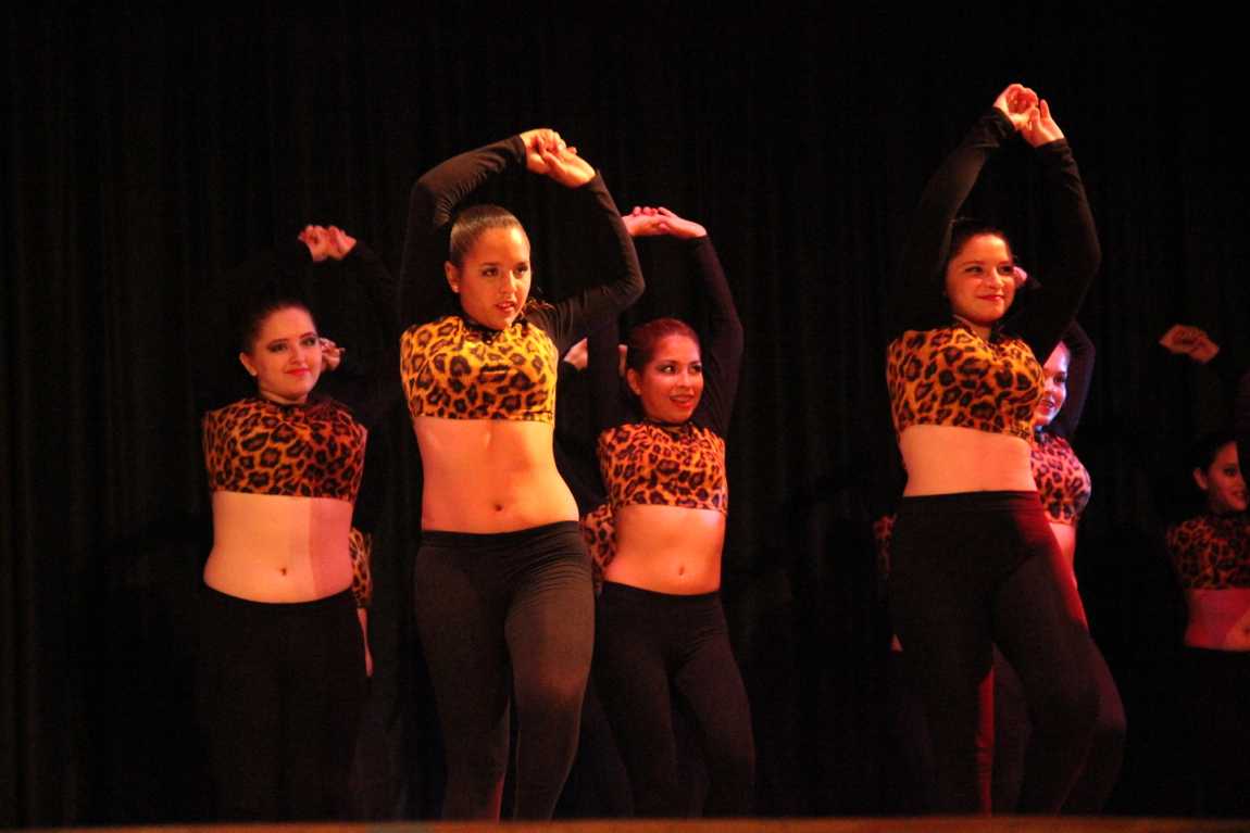 Senior Gablettes Take Final Bow
