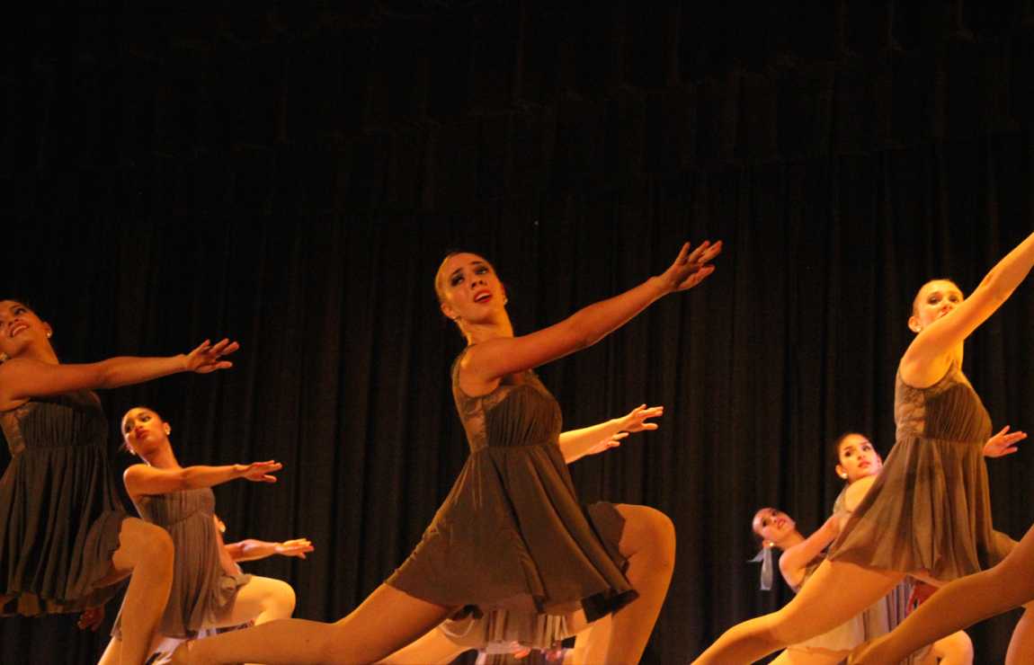 Senior Gablettes Take Final Bow