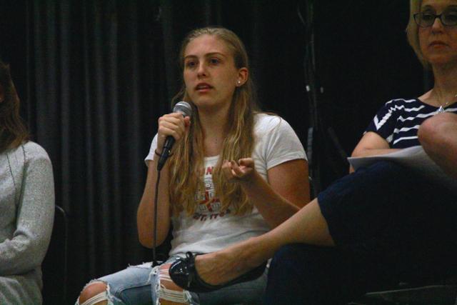 Juniors Get Advice From Graduated Class of 2015