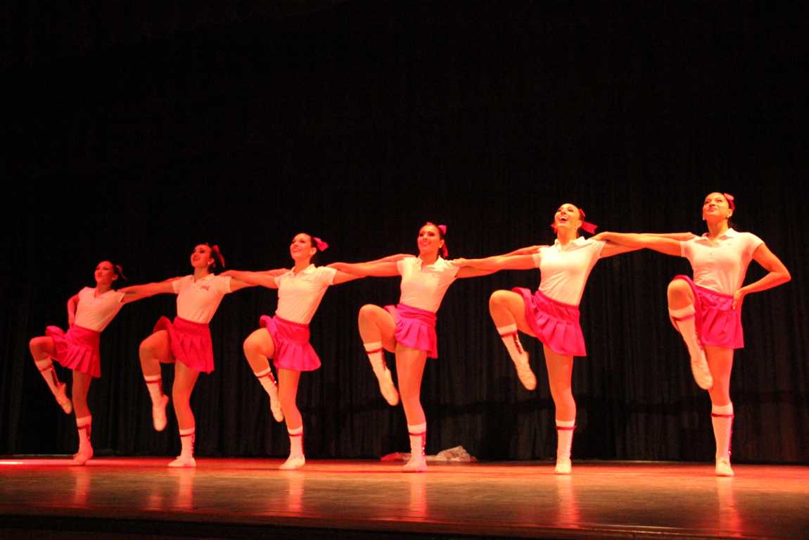 Senior Gablettes Take Final Bow