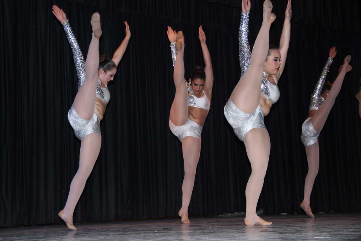 Senior Gablettes Take Final Bow