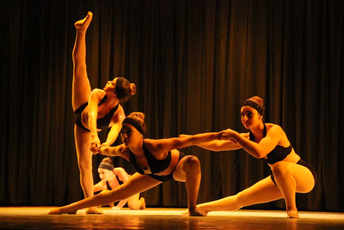 Senior Gablettes Take Final Bow