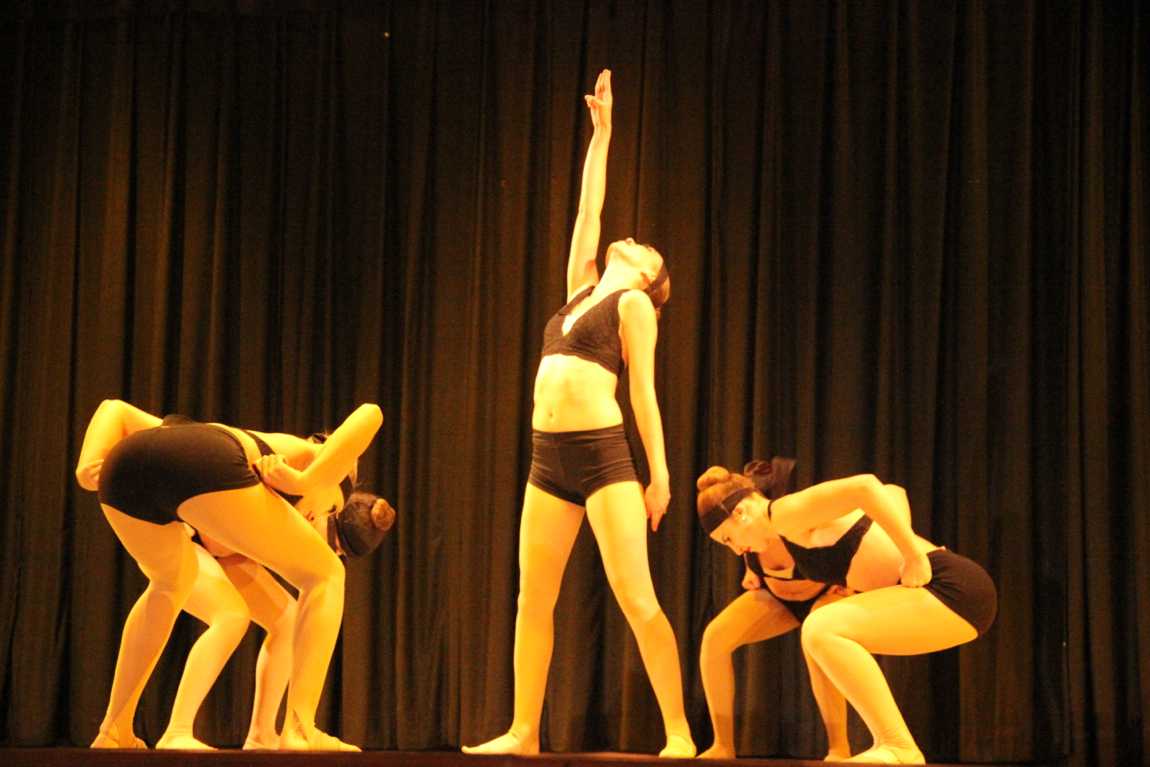Senior Gablettes Take Final Bow