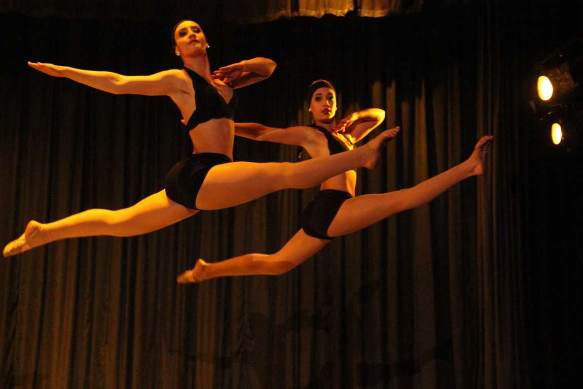 Senior Gablettes Take Final Bow