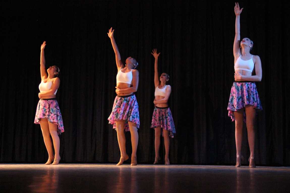 Senior Gablettes Take Final Bow
