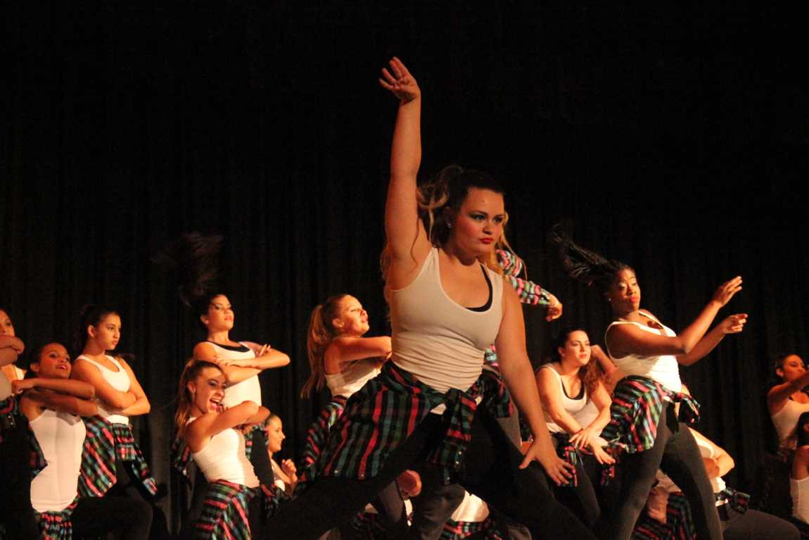 Senior Gablettes Take Final Bow