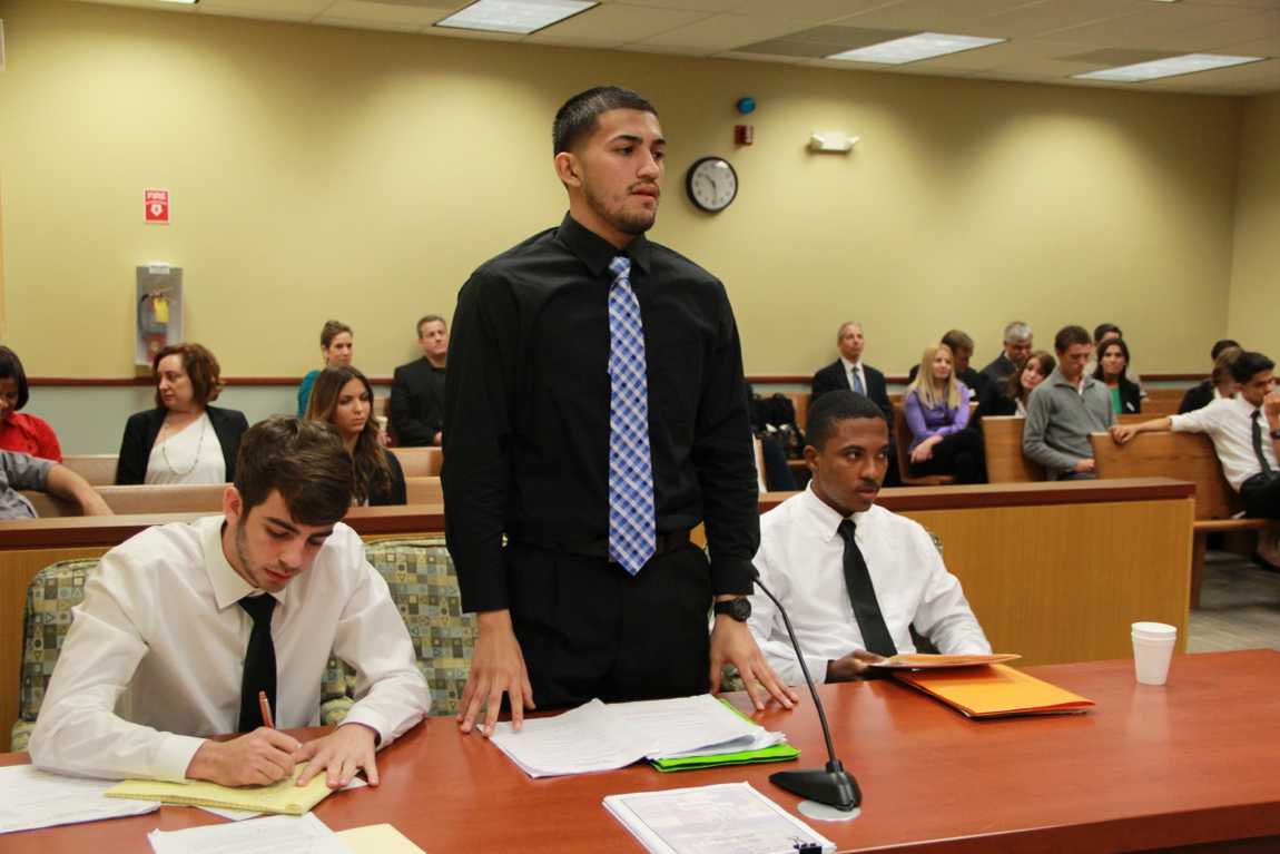 Law Students Attend Mock Trial