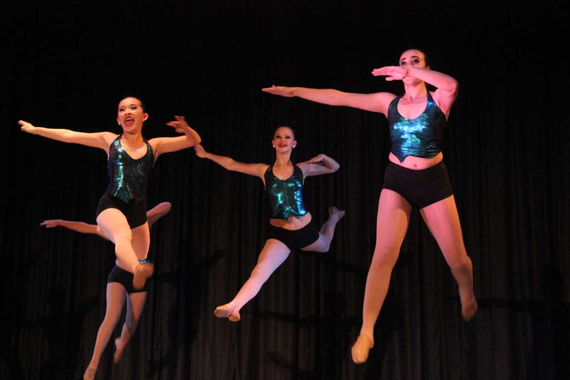 Senior Gablettes Take Final Bow
