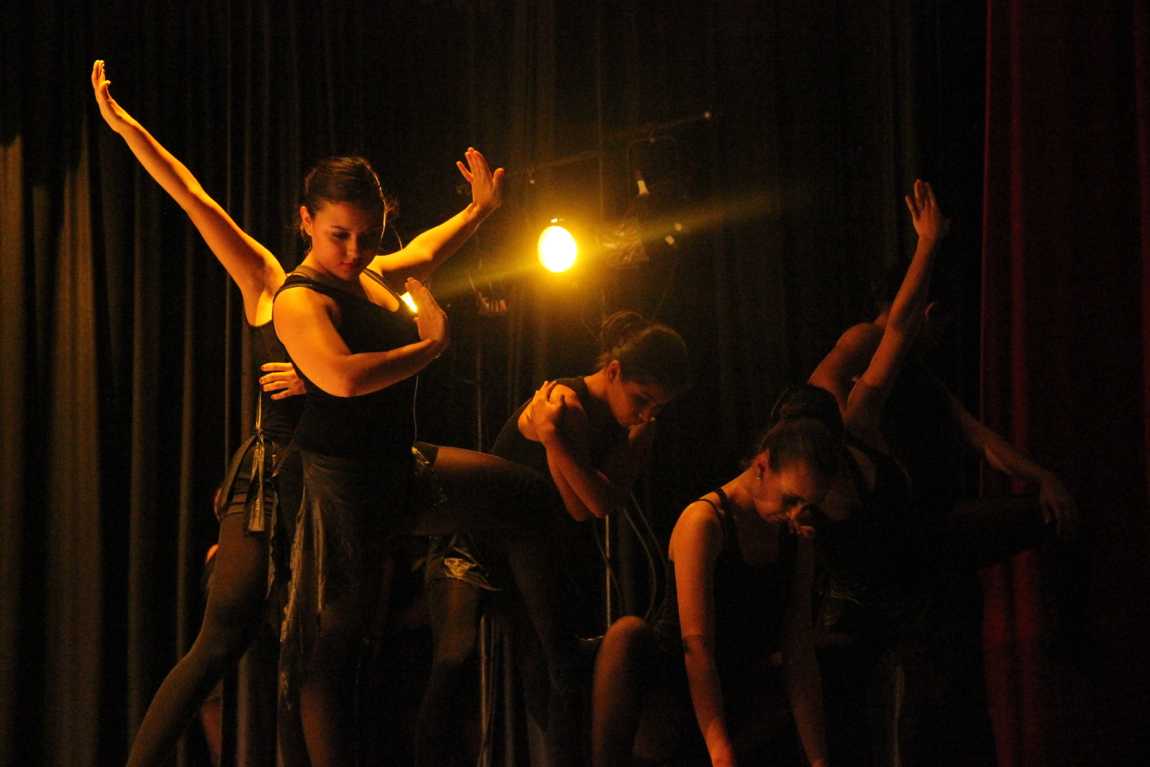 Senior Gablettes Take Final Bow
