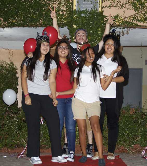 Seniors Take The Red Carpet