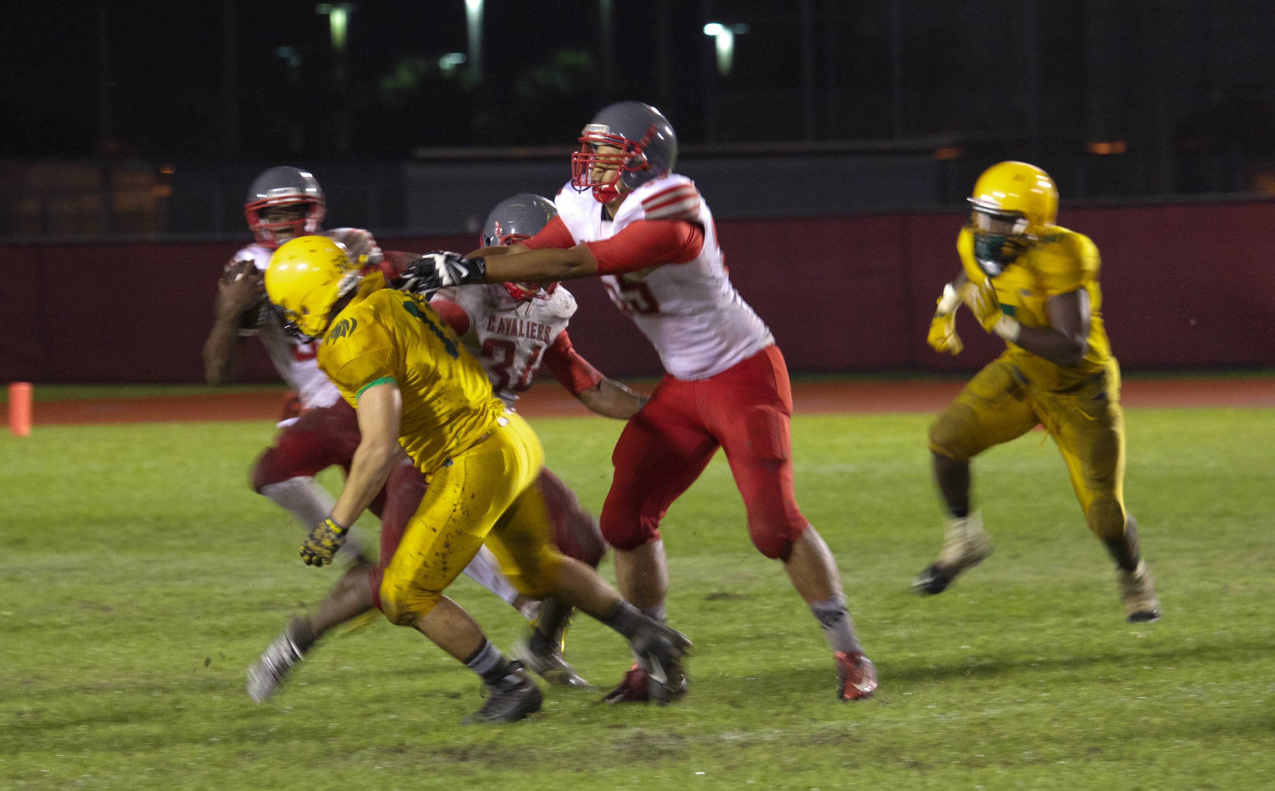 Gables Defeats Killian, 14-7