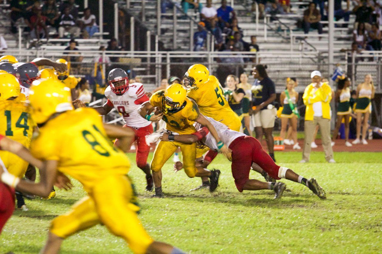 Gables Defeats Killian, 14-7