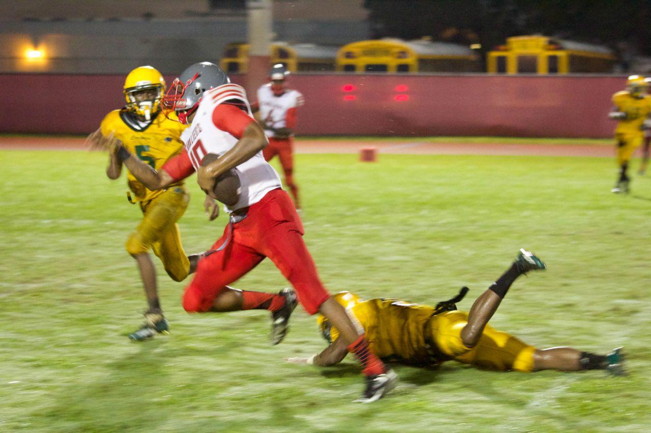Gables Defeats Killian, 14-7