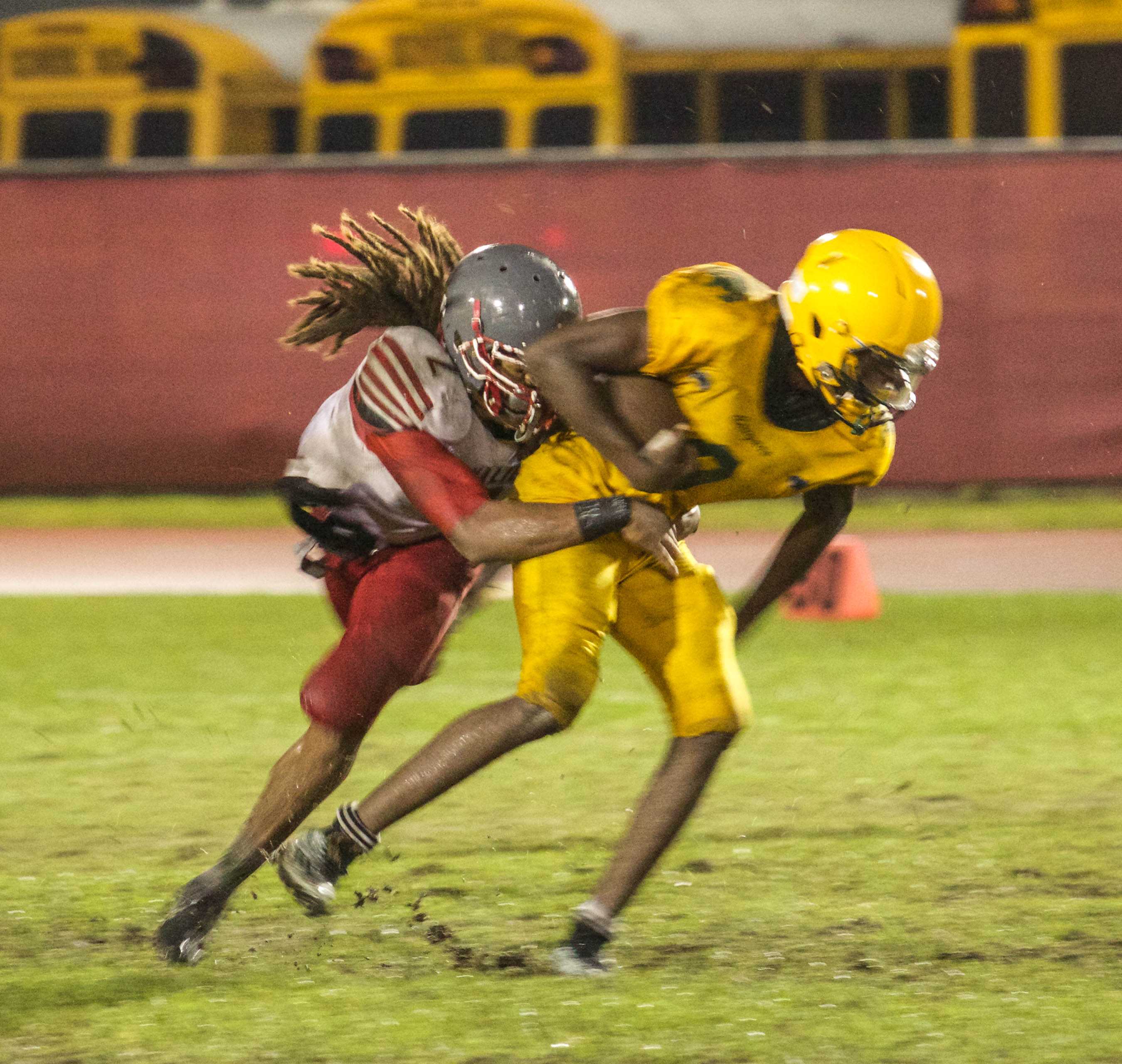 Gables Defeats Killian, 14-7