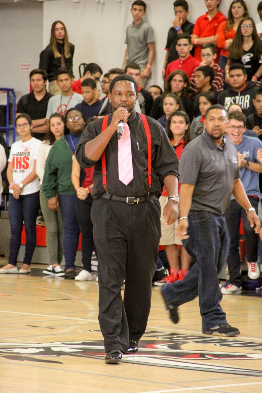 Primer “Pep Rally” del año: Gables contra Killian