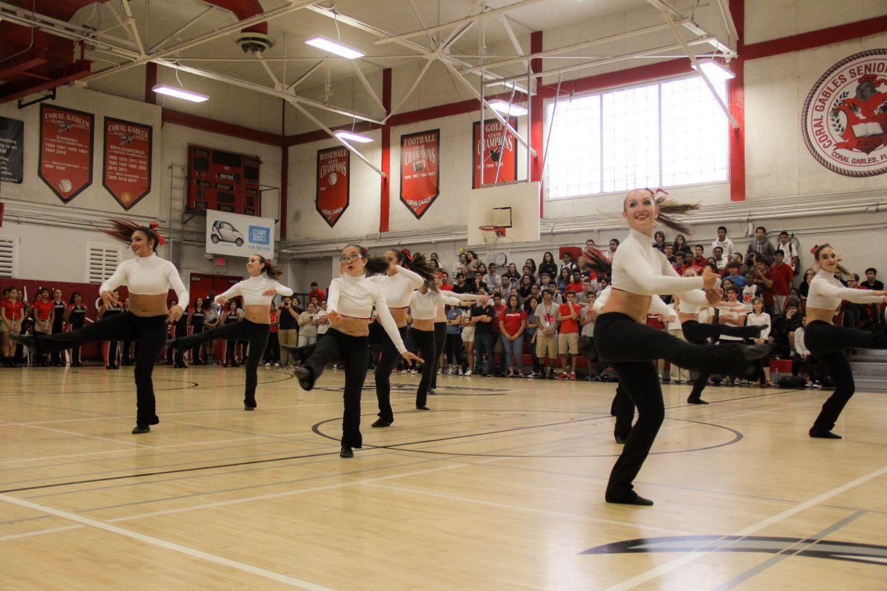 Primer “Pep Rally” del año: Gables contra Killian