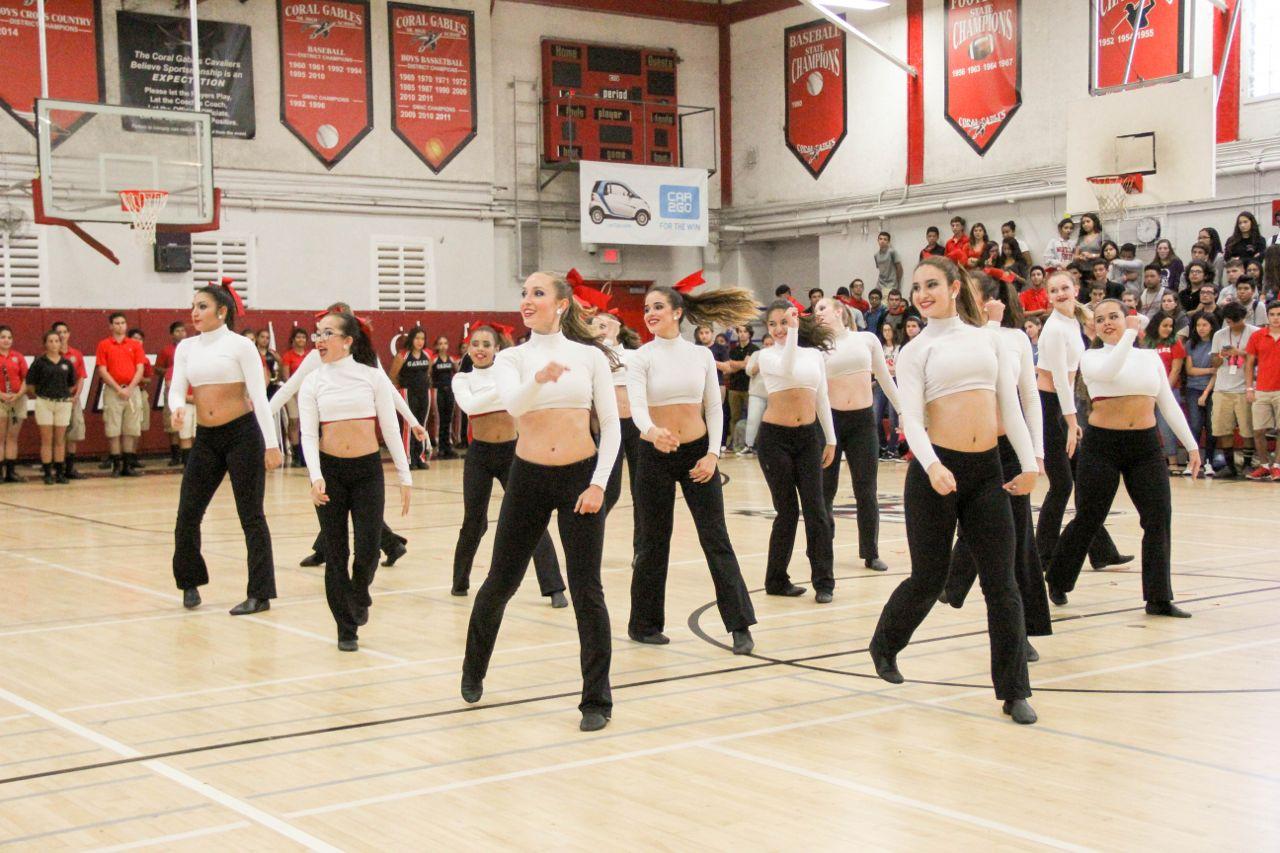 Primer “Pep Rally” del año: Gables contra Killian