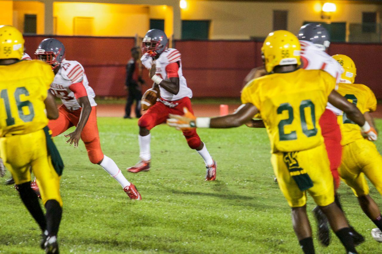 Gables Defeats Killian, 14-7