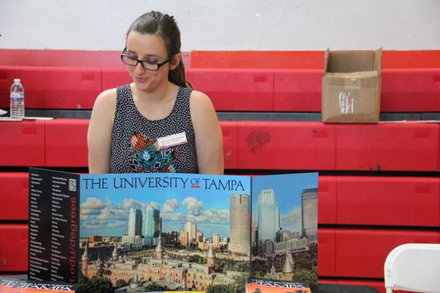 Cavs Meet Representatives at Annual College Fair