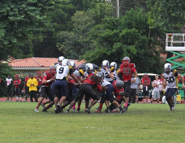 Cavaliers Defeat Coral Park Rams, 42-0