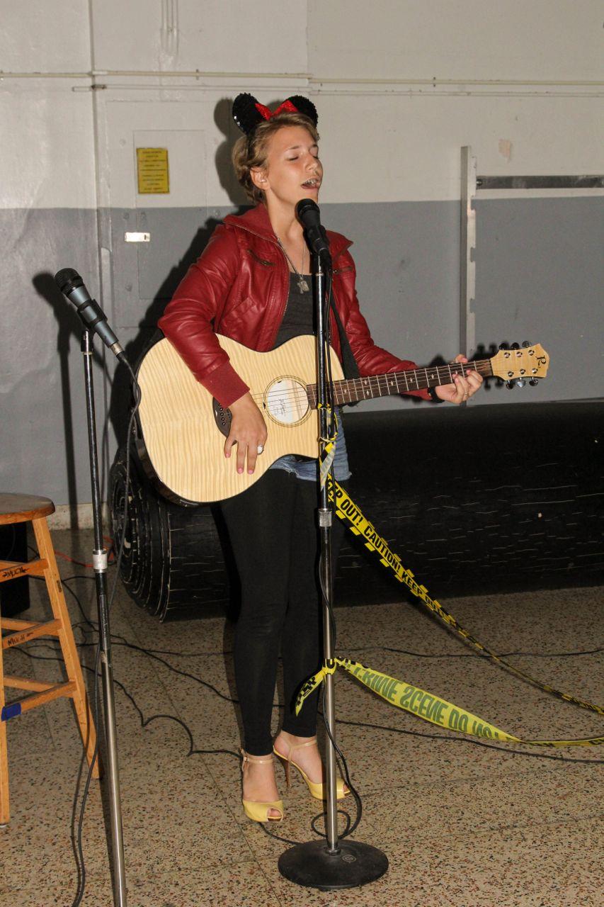 Cav Chorus Hosts Asylum-Themed Coffeehouse