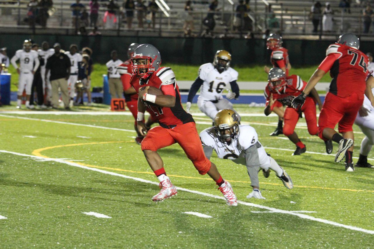 Gables+vs.+Miami+High+Homecoming+Game%2C+30-0