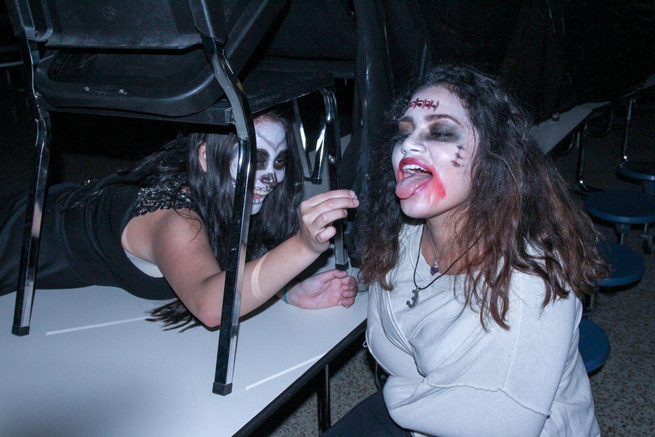 Cav Chorus Hosts Asylum-Themed Coffeehouse