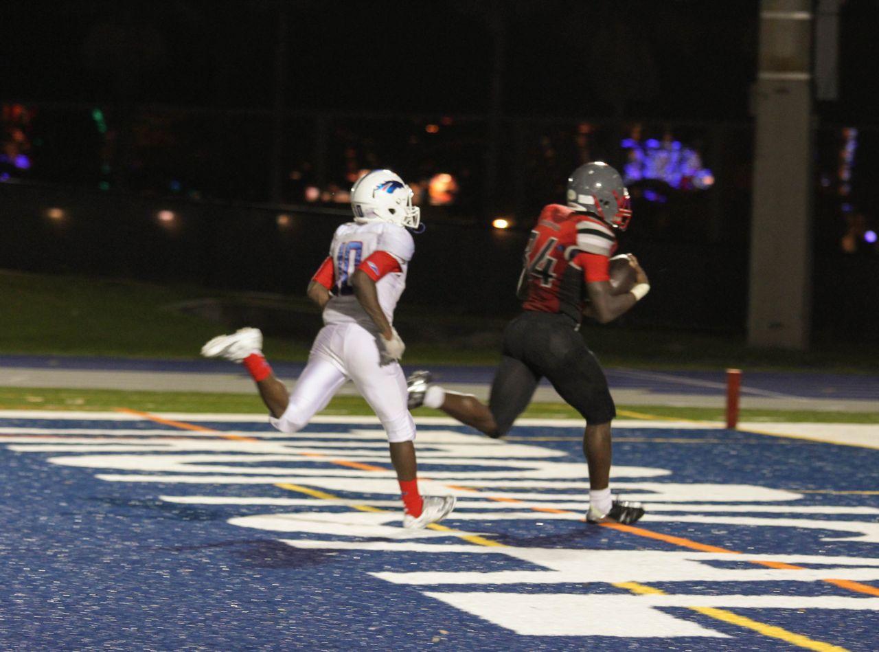 Cavs Beat T-Breds 35-0 in First Playoff