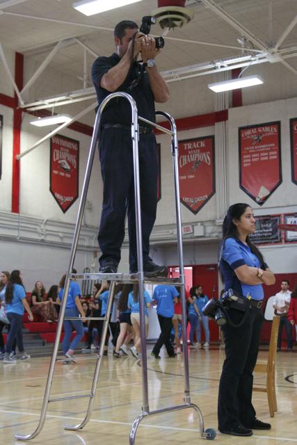 Students Show Their Club Pride