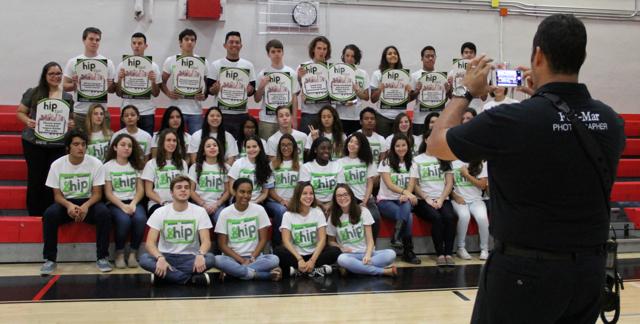 Students Show Their Club Pride