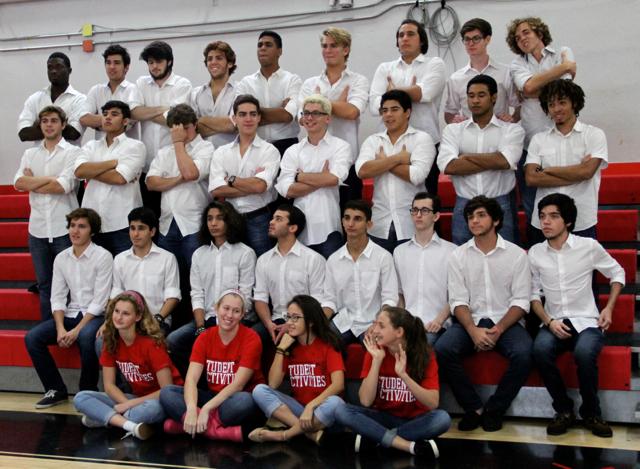 Students Show Their Club Pride