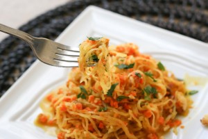 Spaghetti squash pasta is a healthy spin on regular spaghetti that makes it an amazing alternative.