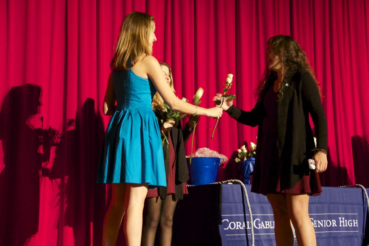 IB Class of 2017 Attend Annual Pinning