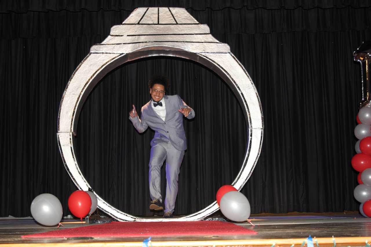 Ring Ceremony Honors Rising Seniors