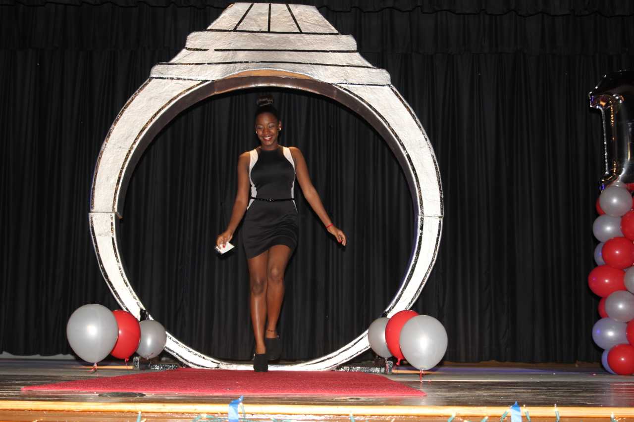 Ring Ceremony Honors Rising Seniors