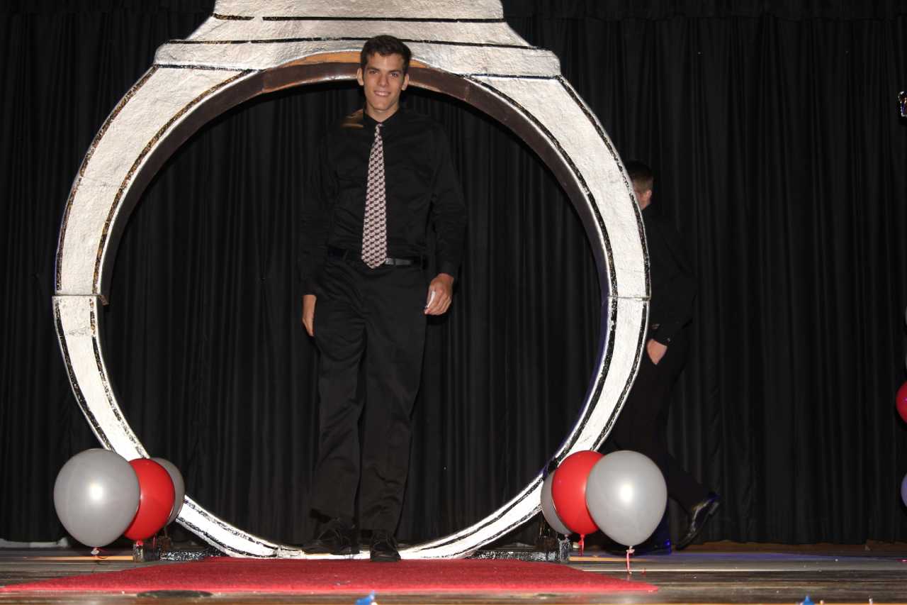 Ring Ceremony Honors Rising Seniors