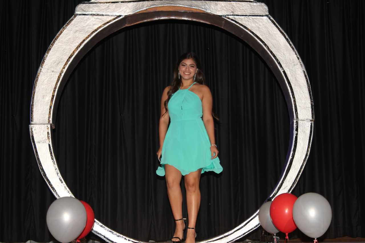 Ring Ceremony Honors Rising Seniors