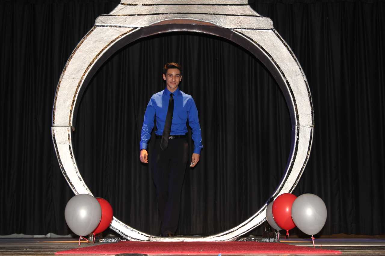 Ring Ceremony Honors Rising Seniors