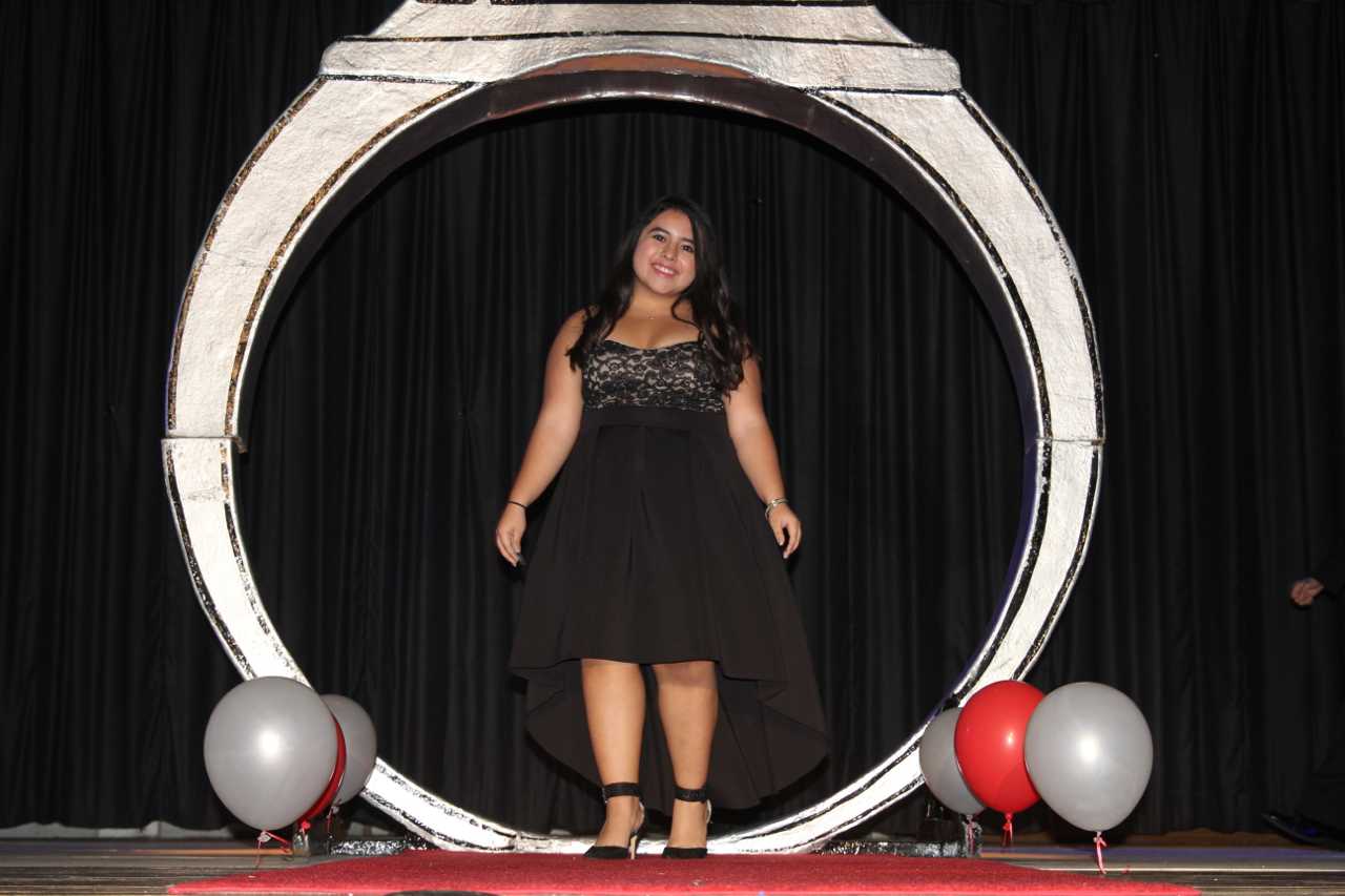Ring Ceremony Honors Rising Seniors
