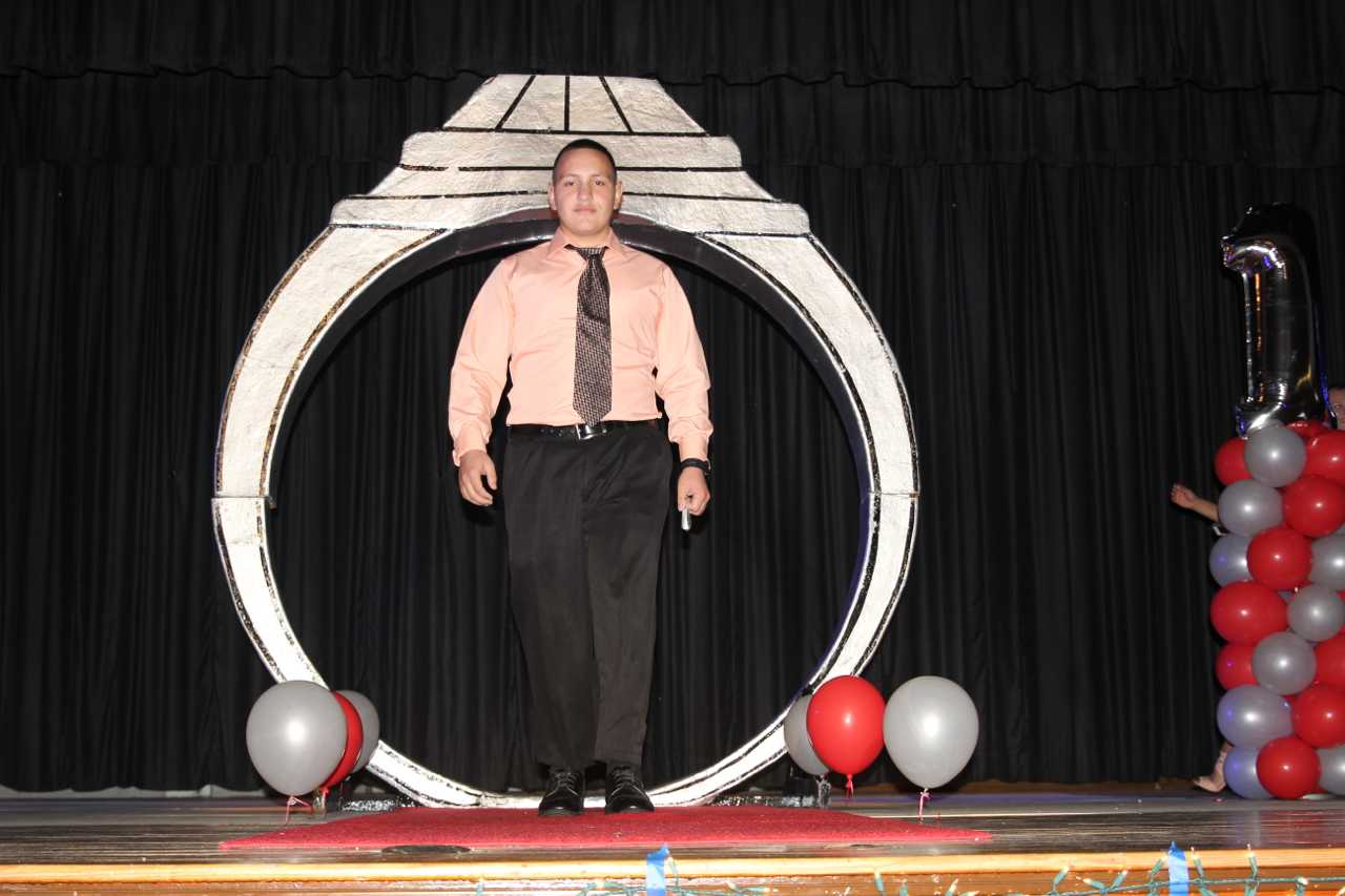Ring Ceremony Honors Rising Seniors