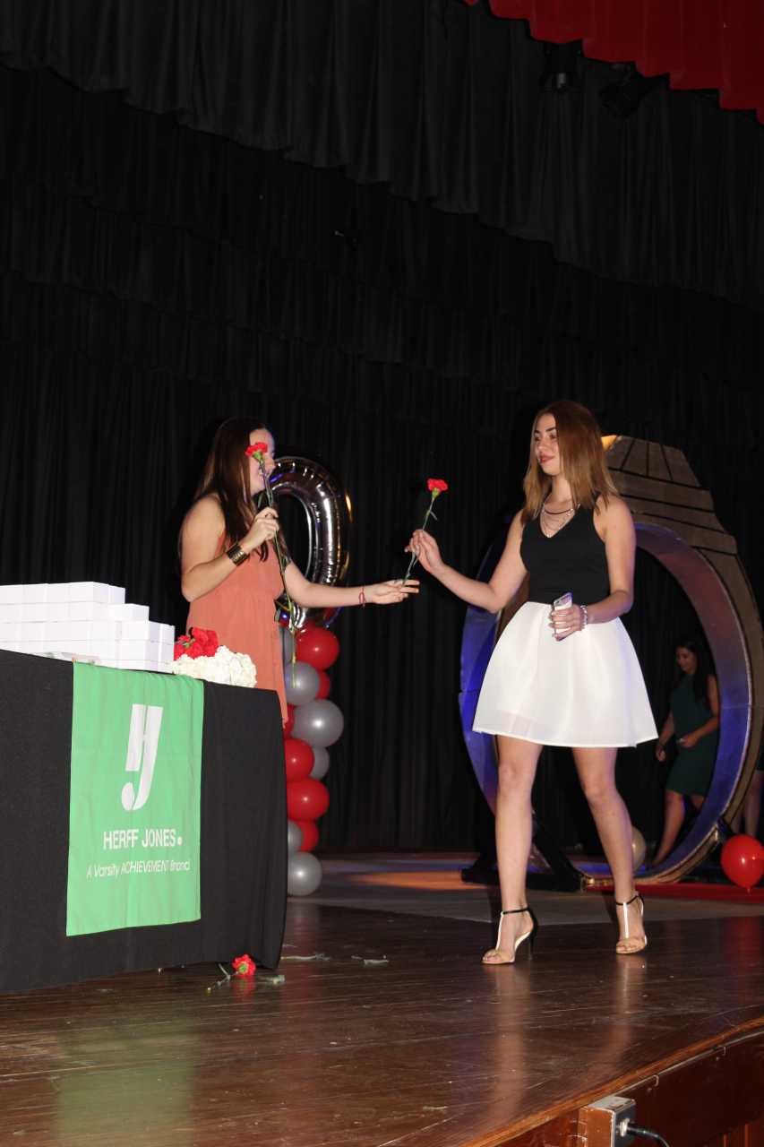 Ring Ceremony Honors Rising Seniors